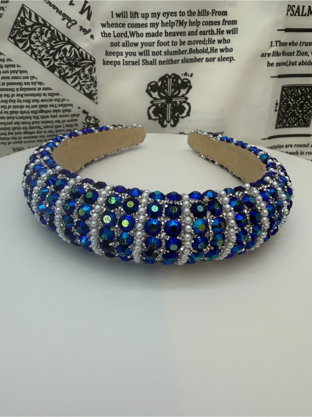NWOT Rhinestone Crystal Beaded Headband in Iridescent Blue & Pearl